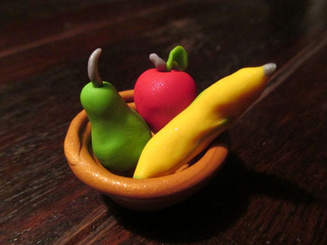 The banana is a bit lumpy for my taste. Maybe it's organic or something. I learned how to coil pots like this when I was a little girl. 